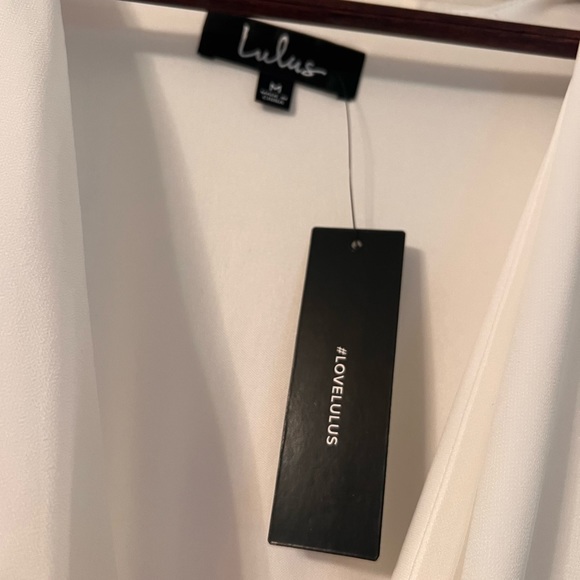 LULUS NEW WITH TAGS: light white long sleeved maxi with slit - Picture 2 of 3